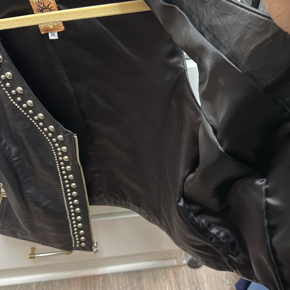 Tribe America leather and nailhead authentic moto vest - Picture 6 of 6